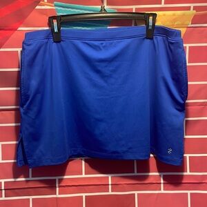 IZOD Perform X Athletic Skort Size Large